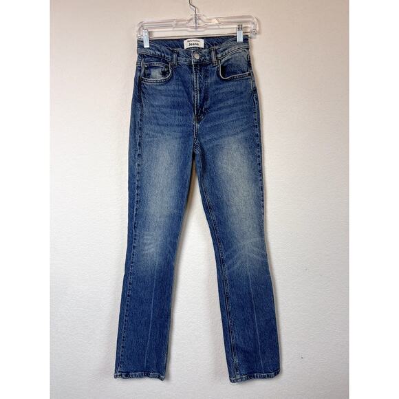 Reformation Denim - Chic Reformation Cynthia Jeans in Malta Wash - Size 25